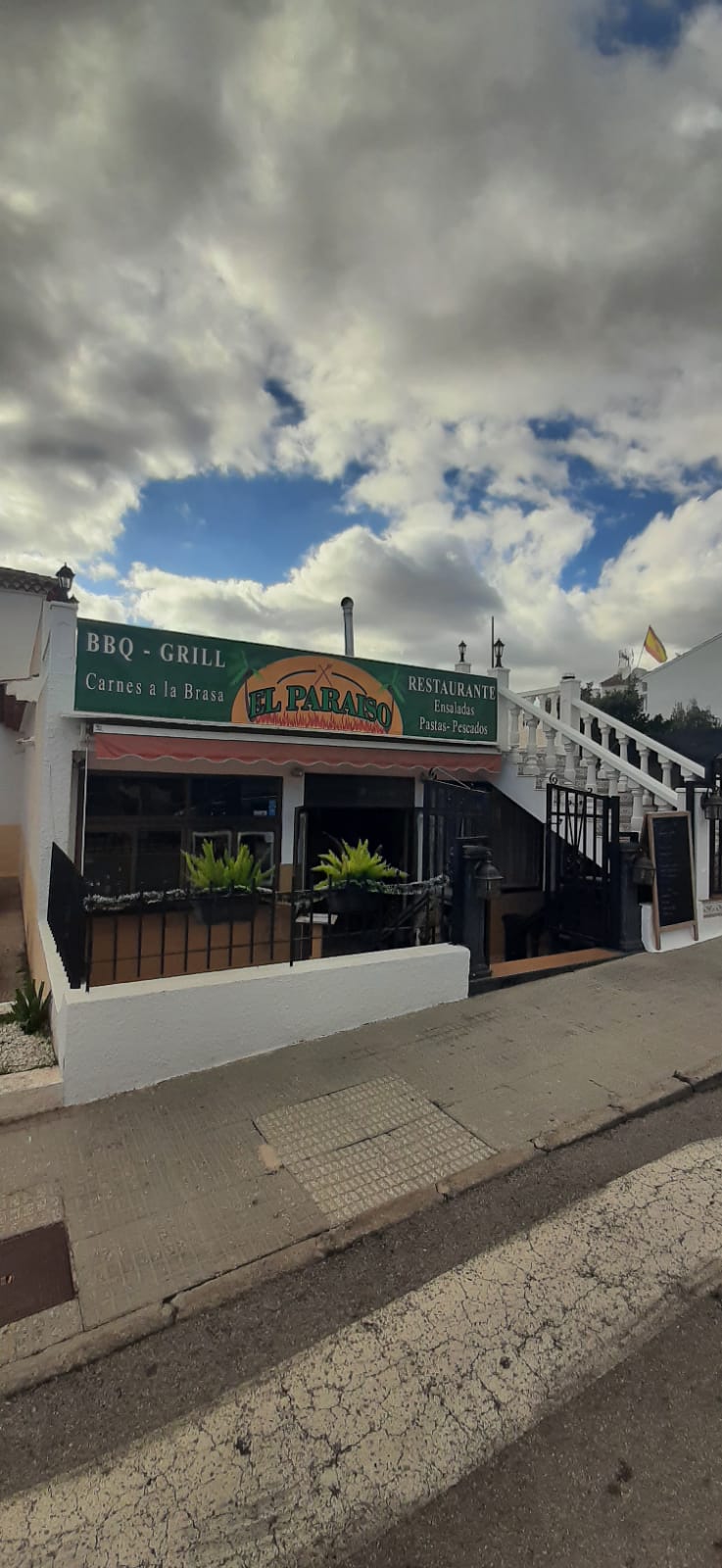 GH-0305 - Take over: Barbecue Restaurant