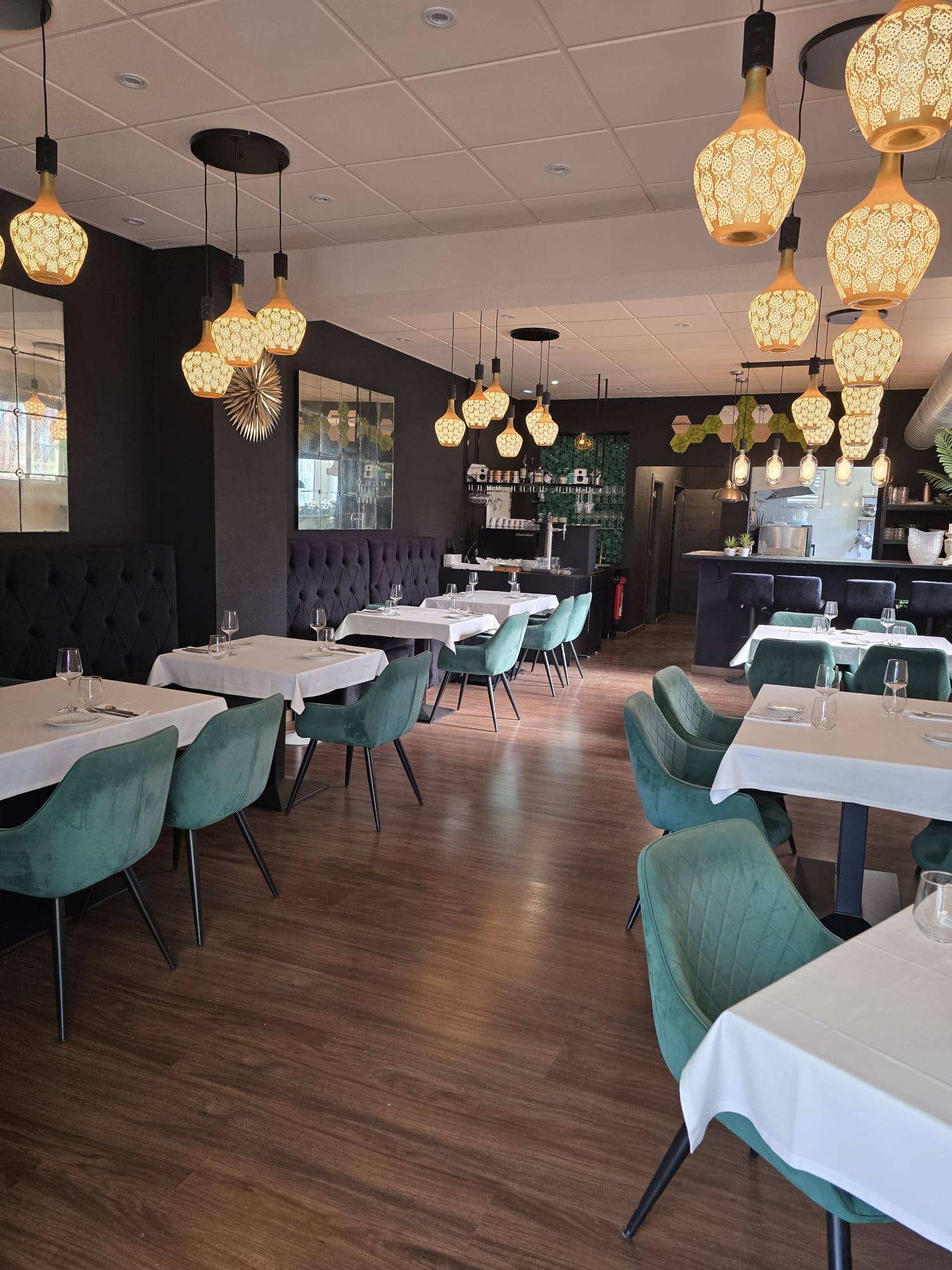 RESTAURANTOVERFØRING I ALBIR – UNIK MULIGHET