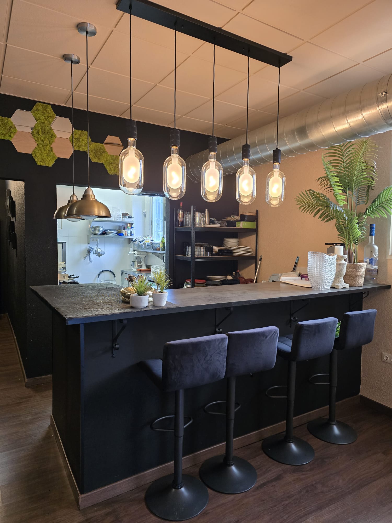 RESTAURANTOVERFØRING I ALBIR – UNIK MULIGHET
