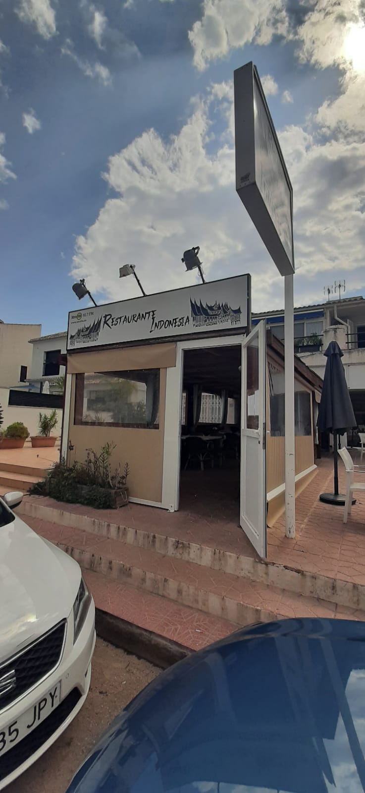 GH-0310 - ¡OPORTUNIDAD ÚNICA! TRASPASO RESTAURANTE EN EL CENTRO DE ALBIR