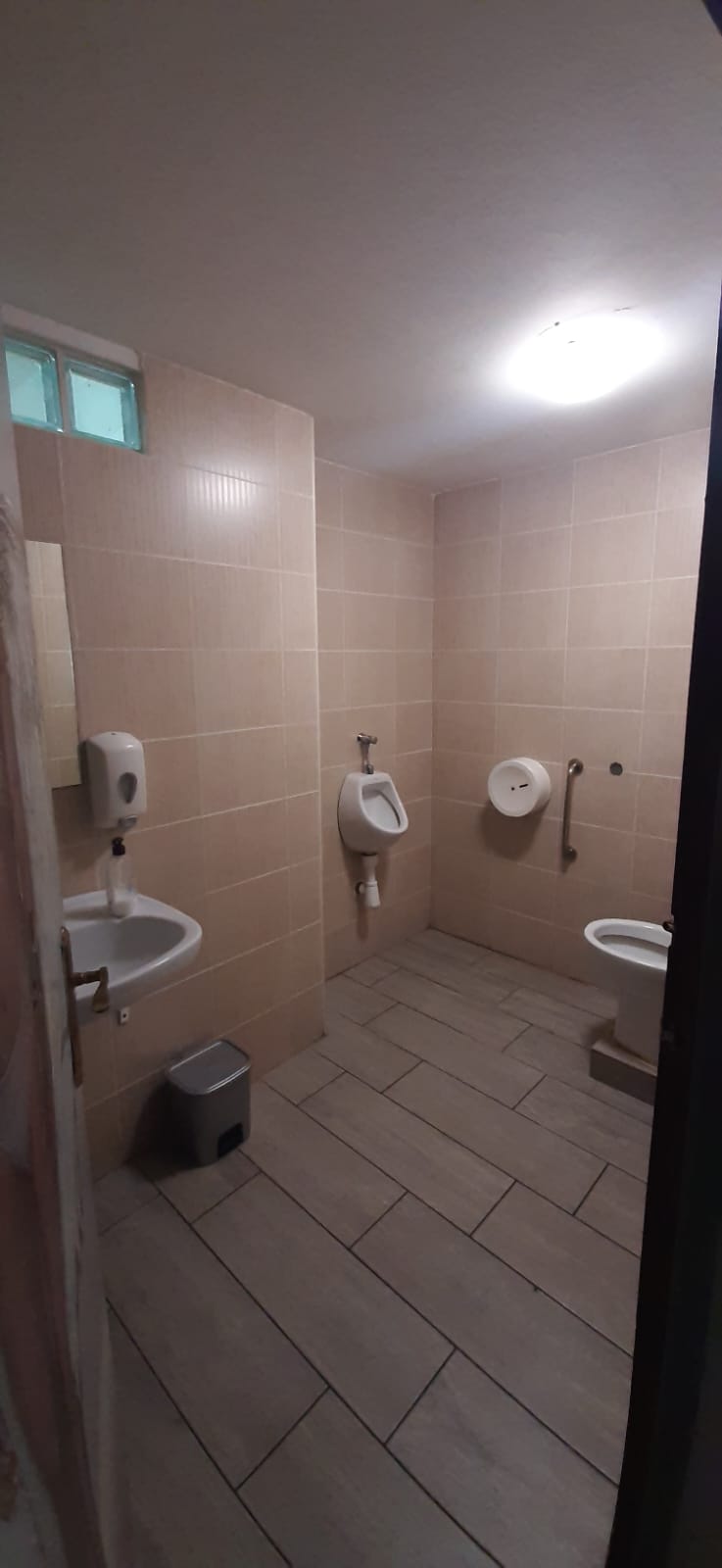 ¡OPORTUNIDAD ÚNICA! TRASPASO RESTAURANTE EN EL CENTRO DE ALBIR