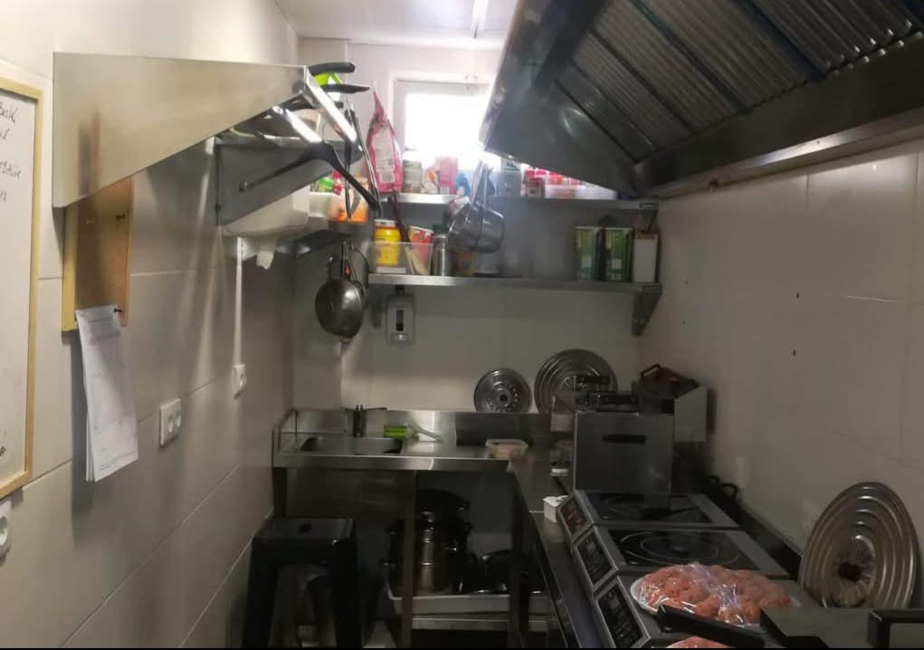 RESTAURANT TRANSFER IN ALBIR – UNIEKE KANS