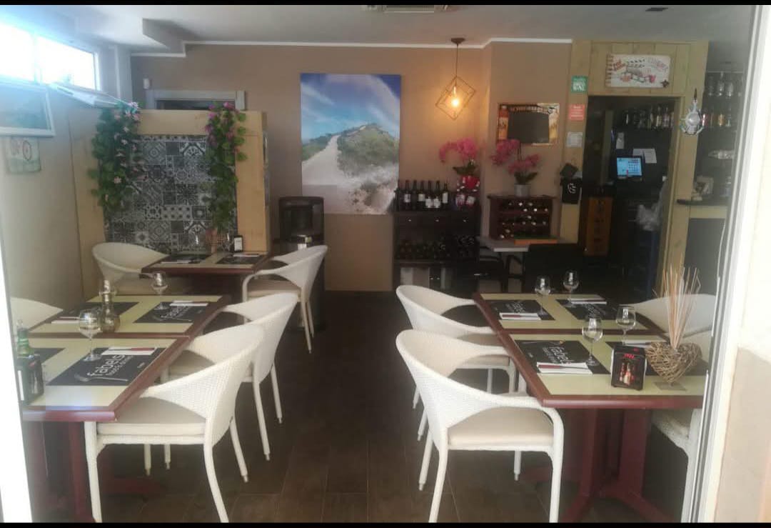 RESTAURANT TRANSFER IN ALBIR – UNIEKE KANS