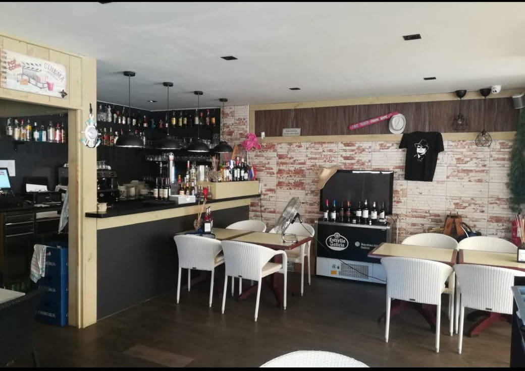 RESTAURANT TRANSFER IN ALBIR – UNIEKE KANS