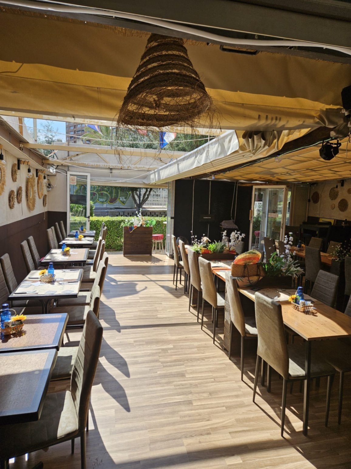 GH-0313 - TRASPASO RESTAURANTE EN BENIDORM