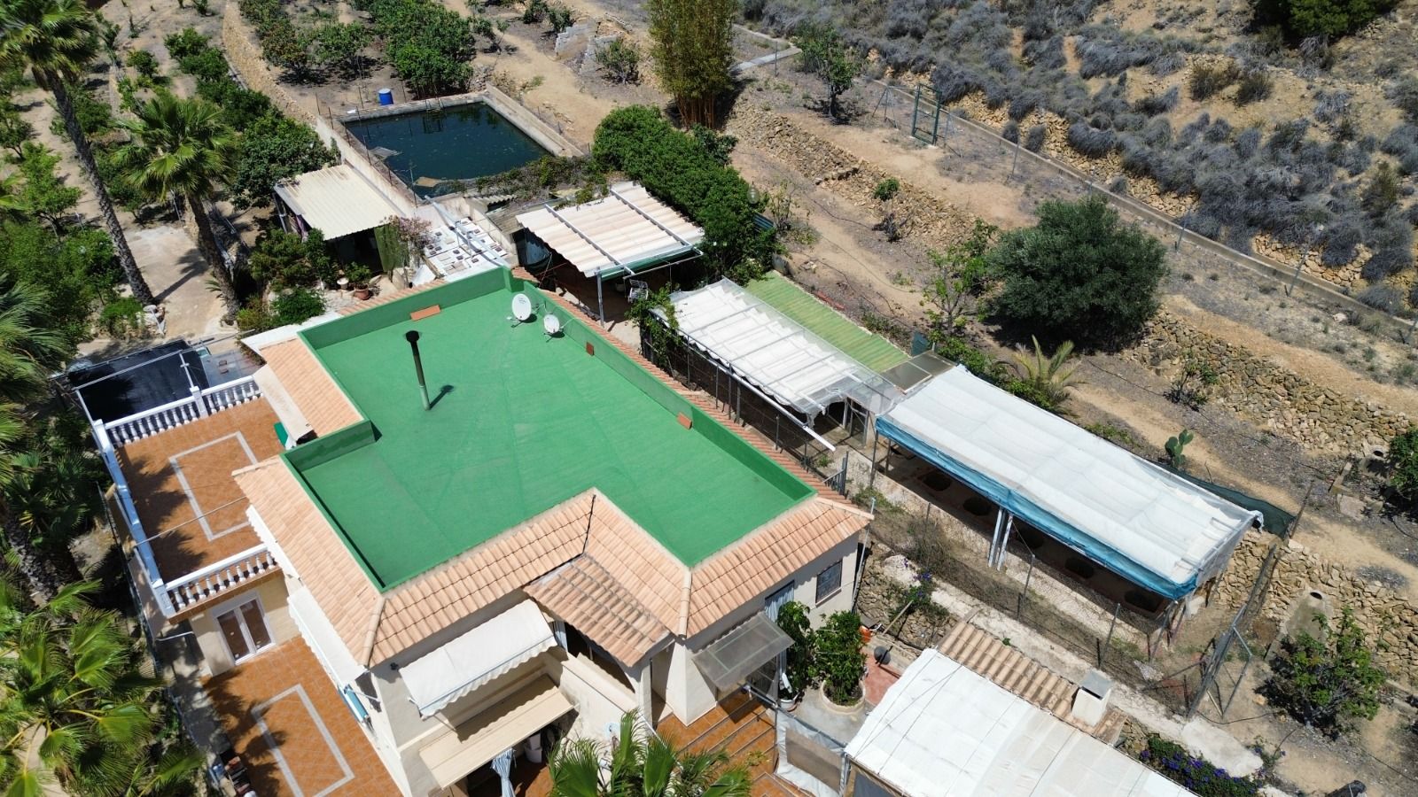 Libertad en el Corazón del Campo – Chalet Independiente con Terreno en El Tossal, La Nucía