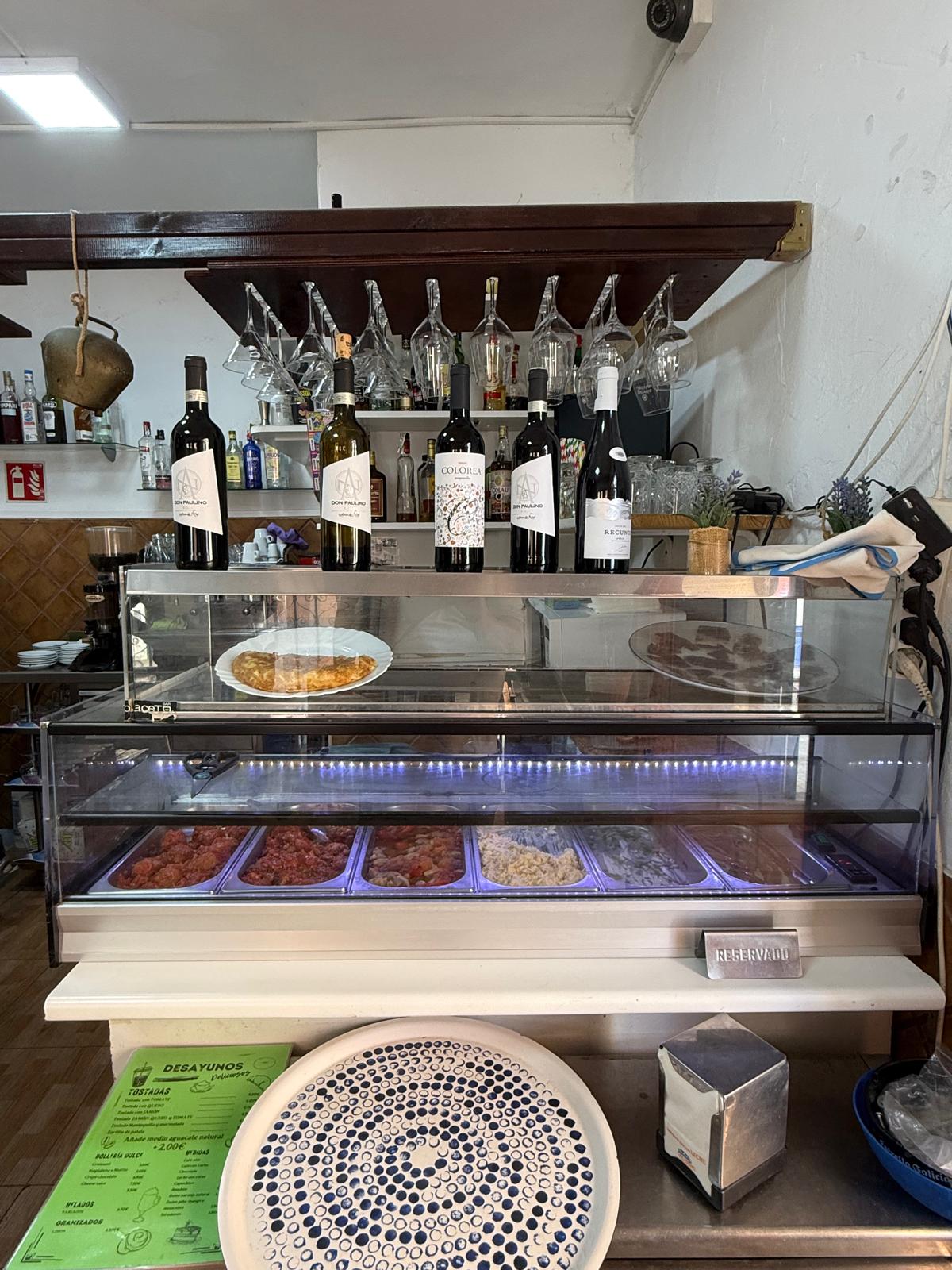 Unique transfer opportunity in the historic heart of La Vila Joiosa!