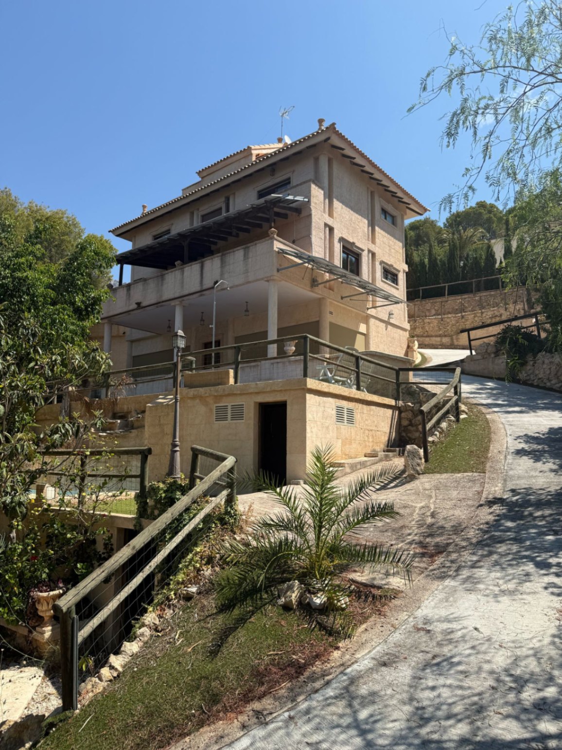 Eine exklusive Perle in Altea la Vella, die alle Erwartungen übertrifft!