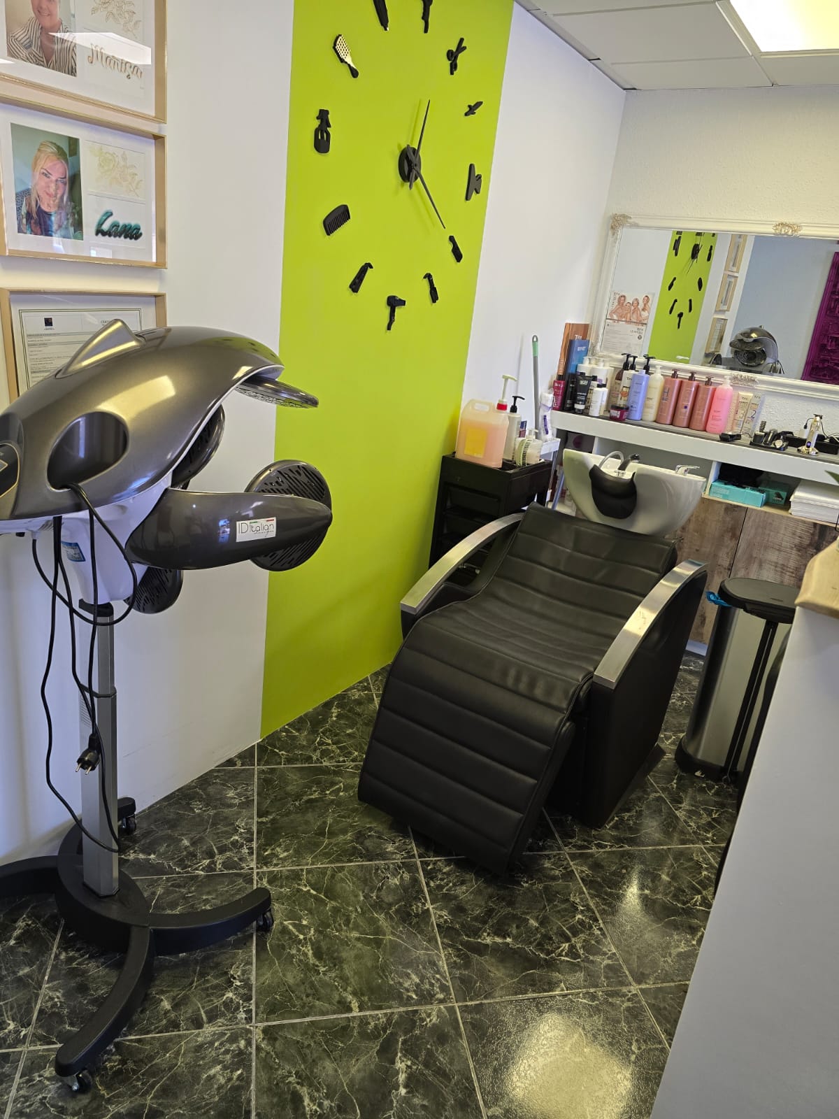 ¡Gran oportunidad en el sector belleza y bienestar en Alfaz del Pi!  
